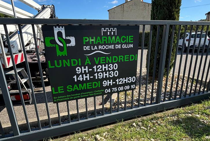 PHARMACIE DE LA ROCHE DE GLUN