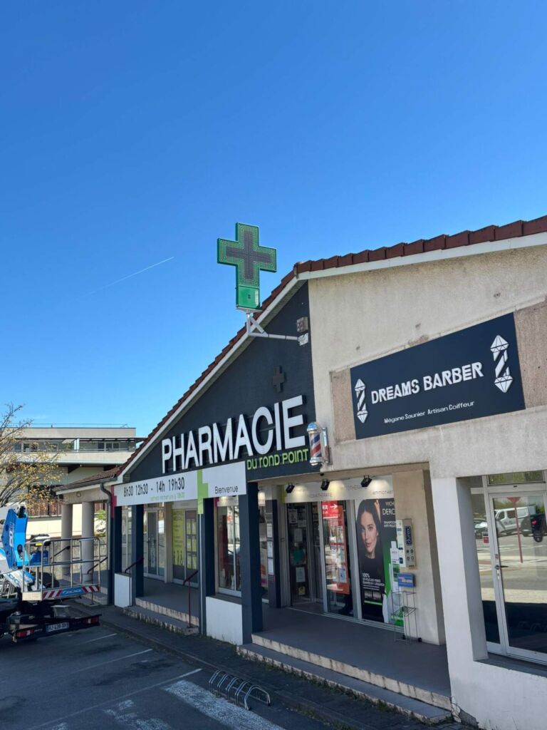 PHARMACIE DU ROND POINT 1 croix ECOLIGHT + 1000 double face verte