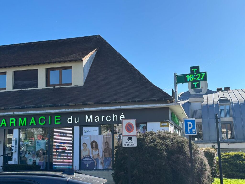PHARMACIE DU MARCHE 1 croix LATINA 1000 double face verte